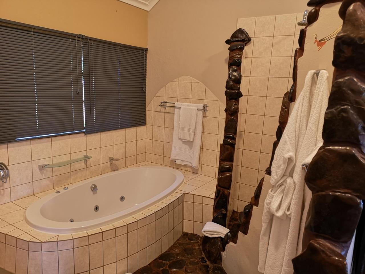 Amazian Mountain River Lodge 언더버그 외부 사진